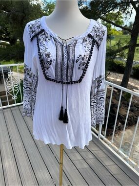 Women's White Embroidered Peasant Tunic with Black Trim